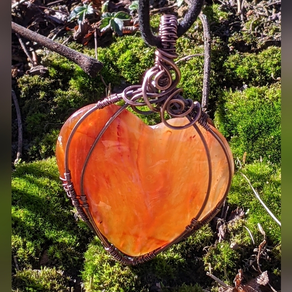 Hand Crafted Carnelian Heart Pendant Statement Necklace Copper Wire Wrap - Picture 9 of 14